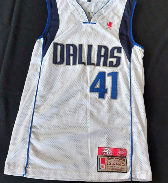 Dirk Nowitzki Jersey Dallas Mavericks NBA Navy Blue Nylon Boys Large 14-16