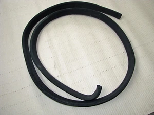 Mercedes Benz C124 Coupè Guarnizione Carrozzeria Ingresso Destro Nero 92 - Foto 1 di 3