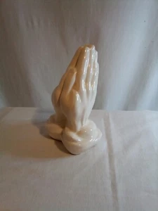 ESTATUA DE MANOS DE ORACIÓN DE COLECCIÓN ESTATUILLA DE CERÁMICA 7" BLANCA... hermosa  - Imagen 1 de 8