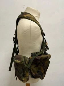 Juego de correas y bolsas de cinturón yugo #4 PLCE. British Army Surplus Woodland DPM - Imagen 1 de 4