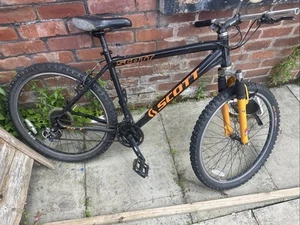 Scott Mountain Bike - Picture 1 of 3