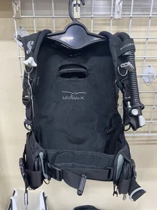 Scubapro Ladyhawk BCD - Picture 1 of 6
