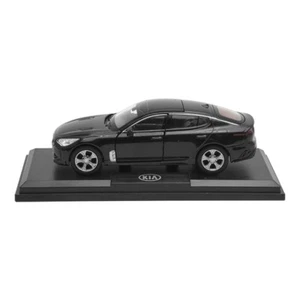KIA Stinger Modellauto Sammlermodell 1:38 Auroraschwarz Metallic - Bild 1 von 3