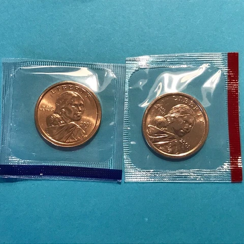 2001 P&D Sacagawea Dollar Coins Unc in Mint Cello FREE SHIP Cover
