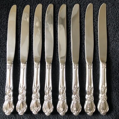 SET of 8  HERITAGE DINNER KNIVES 1847 Rogers Bros IS silver plate flatware c1953 - Image 1 of 4