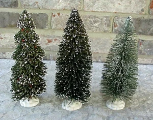 Vintage Flaschenbürste beflockte Bäume (3) Display Dorf 9" hoch Weihnachten - Bild 1 von 8