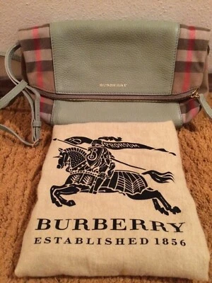 Bolso de Mano Burberry Verde Pálido Casa Cuadros Cuero Granulado Mediano Kendal Foto 1 de 4