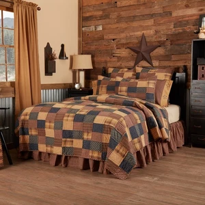 Primitive Queen Quilt Red Patchwork Patriotic Cotton Bedroom Decor VHC Brands - Picture 1 of 5