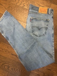 Levi’s 501 Jeans Men’s 34x34 Blue Button Fly Straight Fit Denim Pants USA - Picture 1 of 16