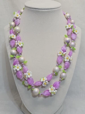 Purple Leaf & White Daisy Plastic Beaded Necklace Fariecore Cottagecore Whimsy - Image 1 of 4