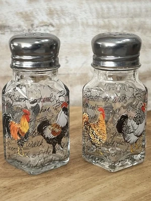 De colección Salero y Pimentero Vidrio 4 Gallos, Cuadrado 4" de Alto, Acero Inoxidable, Taiwán Foto 1 de 4