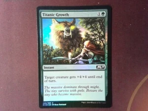 Foil Titanic Growth - M19 - Magic the Gathering Mtg - green - Picture 1 of 1