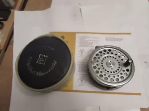 A1 excelente carrete de pesca con mosca de salmón vintage Hardy alnwick Marquis 1 + estuche, etc. - Imagen 1 de 22