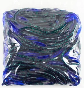 ZOOM THE ORIGINAL TRICK WORM 100 PACK BULK 6.5" 006-232 JUNEBUG BLUE TAIL F2243 - Picture 1 of 3