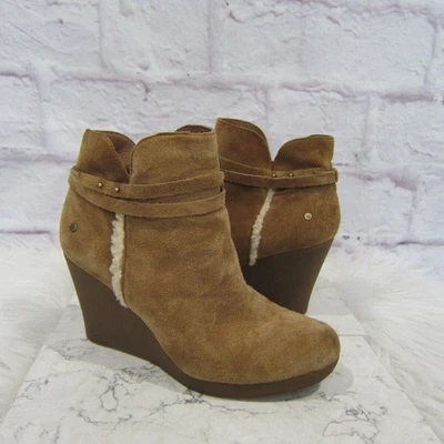 Ugg Alexandra Women Wedge Fur Trim Ankle Booties Size 8 Chestnut Brown - Image 1 of 4