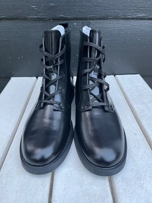 J.Crew Black Shine Leather Lace Up Ankle Chelsea Boots 10.5 CC049 - Image 1 of 4