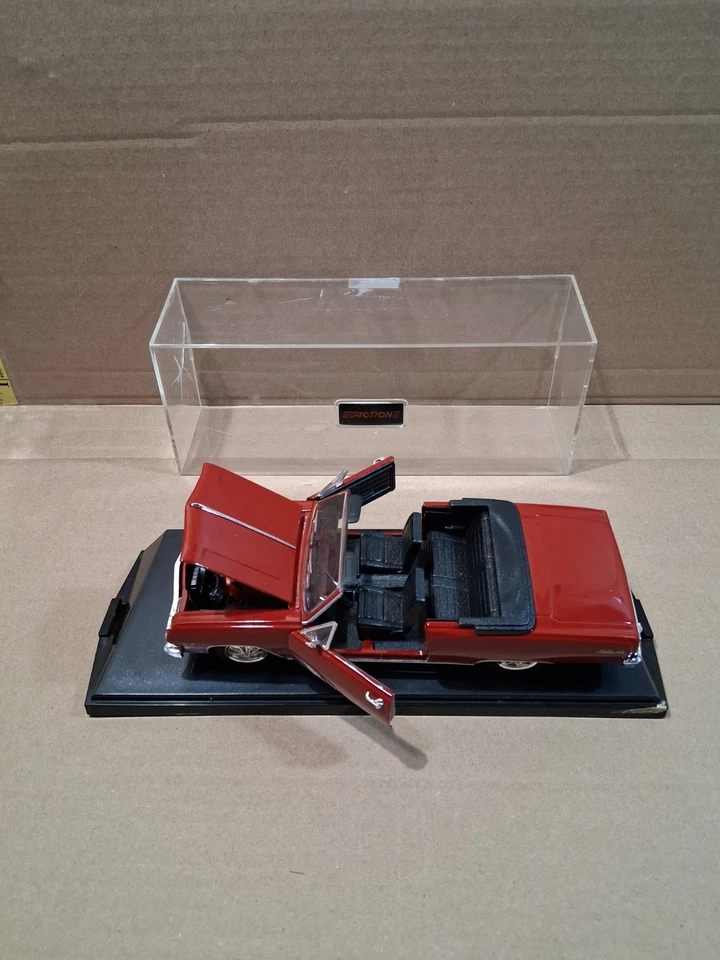 1965 Chevy Chevelle Malibu SS 396 Z-16 Red Convertible 1:24 SAICO  - Image 1 of 4