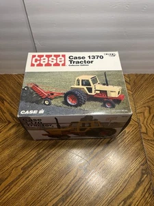 Raro NUEVO EN CAJA ERTL Britains Case 1370 Tractor Edición Coleccionista Escala 1/16  - Imagen 1 de 12