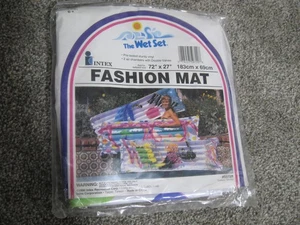 Gafas de sol vintage años 90 1990 INTEX 72" X 27" flotantes moda estera playa piscina NUEVO - Imagen 1 de 3