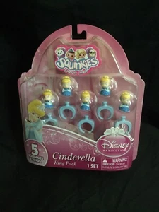 Squinkies CINDERELLA Ring Pack - 5 Figures & 5 Rings - NEW in Package - Picture 1 of 2