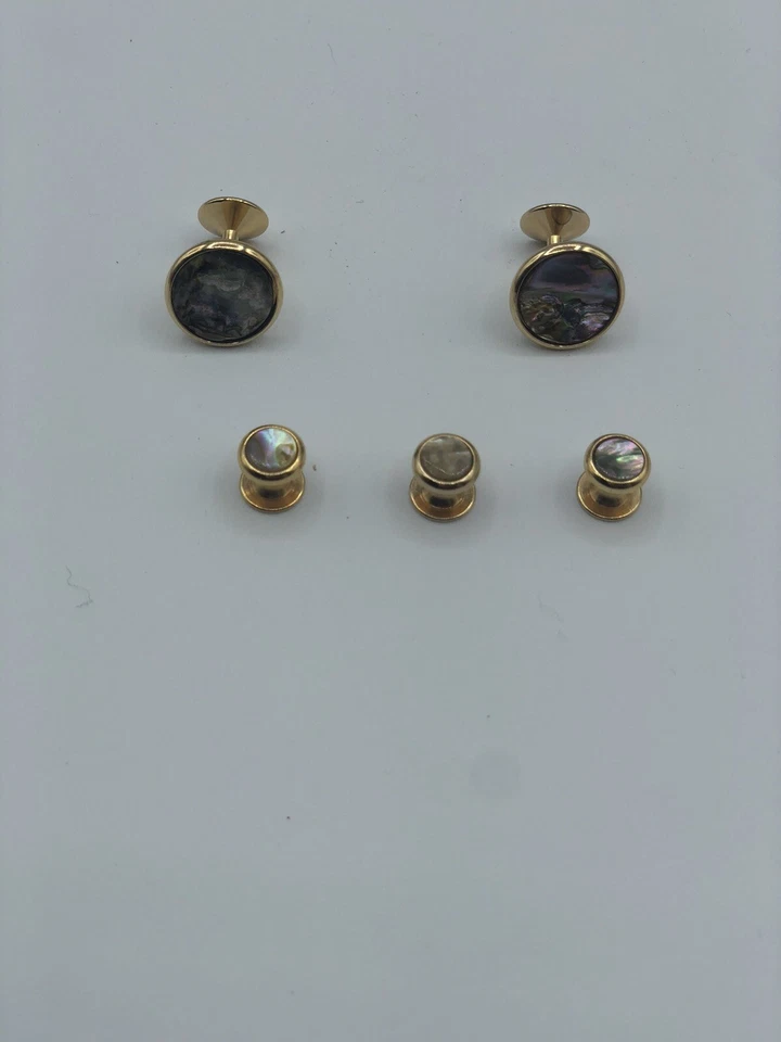 Classic Cufflink Stud Set Yellow Mother Of Pearl center Color - Image 1 of 4
