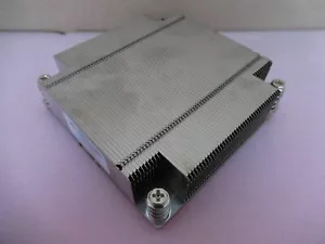 DISSIPATORE DI CALORE FUJITSU V26898-B964-V3 *130W* PRIMERGY RX200 S6 S7 S8 ECC... - Foto 1 di 2