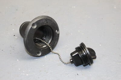 1997 TIGERSHARK DAYTONA 1000 OIL TANK FILLER CAP - Imagem 1 de 4