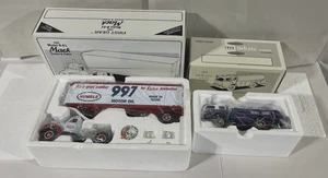 2 1st GEAR 1953 SOHIO White 3000 & Humble Motor Oil 997 1960 Mack B-61 T/T NEW - Picture 1 of 8