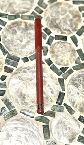 Rimmel Lasting Finish 1000 Kisses Lip Liner Pencil 007 Rose Quartz *READ LISTING - Picture 1 of 3