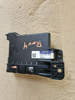 ✅ 2014-2015 Toyota RAV4 A/C Amplifier Temperature Control Module OEM 88650-0R121 - Image 1 of 4