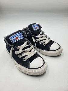 Converse Chuck Taylor Axel Mid Shoes Juniors Sz 11 Canvas Sneakers FLAW - Picture 1 of 14