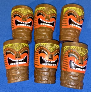 Bob Chinn's weltberühmte Mai Tai Kunststoff Souvenir Tiki Cocktail Tassen 6er Set - Bild 1 von 15