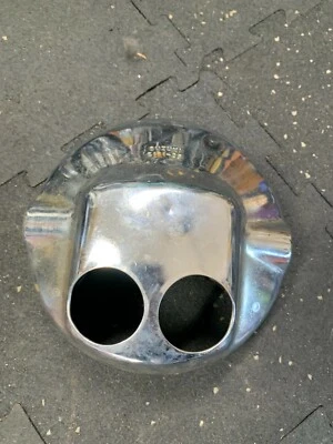 1985 85 Suzuki GV700GL GV700 GL Madura Headlight Head Light Bucket Housing — 第 1/4 张图片