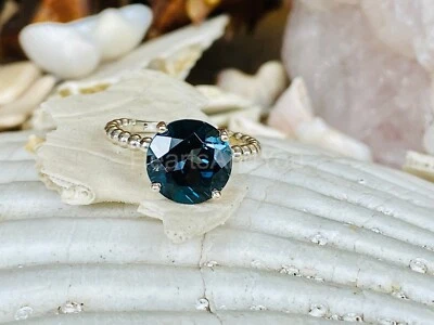 Anillo redondo de oro blanco sólido 100 % 14 k con zafiro azul natural y diamantes de 2 quilates Foto 1 de 4