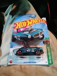 Hotwheels STH Volvo P1800 Gasser Super Treasure Hunt 2024 1:64 Scale - Picture 1 of 1