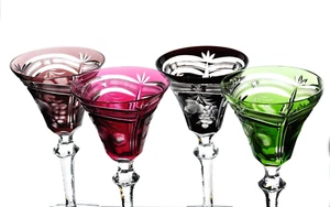 4 deutsche lila rote Smaragd geschliffene klare Kristall Weinkelche Obstmotiv - Bild 1 von 11