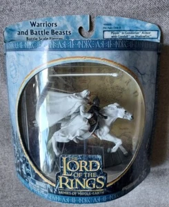 Lord Of The Rings LOTR Gandalf And Pippin Warriors Battle Beasts NIP - Picture 1 of 8