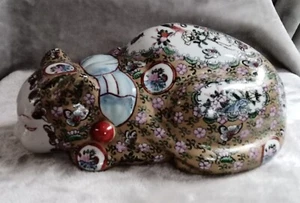 Vintage Imari porcelain Cat signed Japanese 34cm X 19cm hand painted XL - Picture 1 of 17