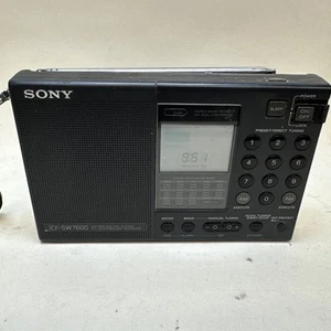 Sony ICF-SW7600 World Band Receiver FM Stereo SW MW LW SSB SYNC AM Radio - PARTS - Picture 1 of 14