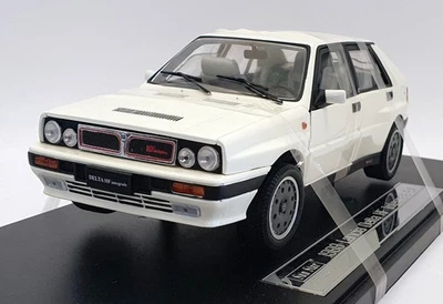 Sunstar 1/18 Scale Model 3154 - 1989 Lancia Delta HF Integrale 8V - White - Image 1 of 4