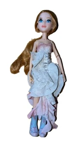 Project Mc2 Doll Ember Evergreen Original Outfit Boots Excellent Condition  - Picture 1 of 5