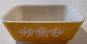Vintage Pyrex Butterfly Gold 0502 Refrigerator Dish 1-1/2 PT NO LID - Picture 1 of 6