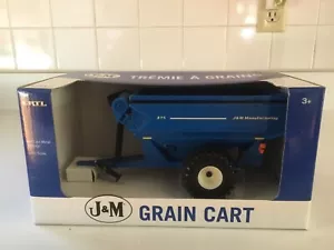 1:32 J&M Grain Cart Blue By Ertl 13783 - Picture 1 of 5