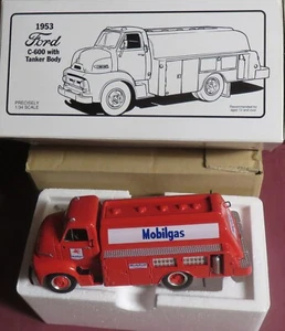 MOBIL GAS, 1/34 FIRST GEAR 1953 FORD C-600 TANKER , NEW IN BOX, 29-1501 - Picture 1 of 2