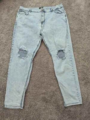 Boohoo Man Jeans Mens 46X30 Regular Button Fly Distressed Straight Inseam: 30" - Image 1 of 4