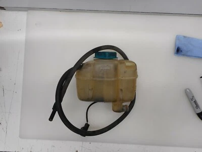 Volvo XC90 2005 depósito de refrigerante 30723729 Foto 1 de 4