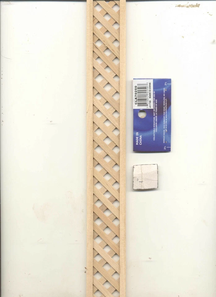 Porch Lattice - CLA70250 dollhouse wooden miniature 1/12 scale - Image 1 of 1