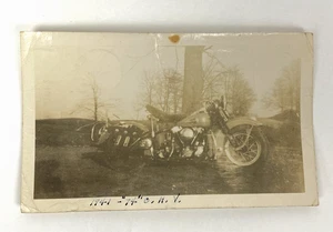 1941 Harley-Davidson Knucklehead 74ci OHV Motorcycle Photo WWII Era Snapshot VTG - Picture 1 of 11