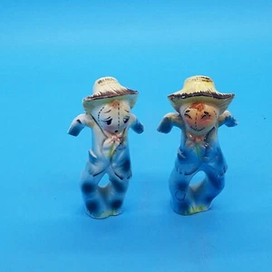 Vintage Japan  Scarecrow Salt and Pepper Shakers Mid Century - Picture 1 of 3