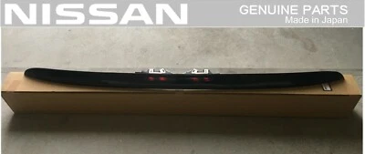 NISSAN GENUINE FAIRLADY Z32 300ZX Rear Center High Mount Stop Brake Lamp Lens - Image 1 of 4
